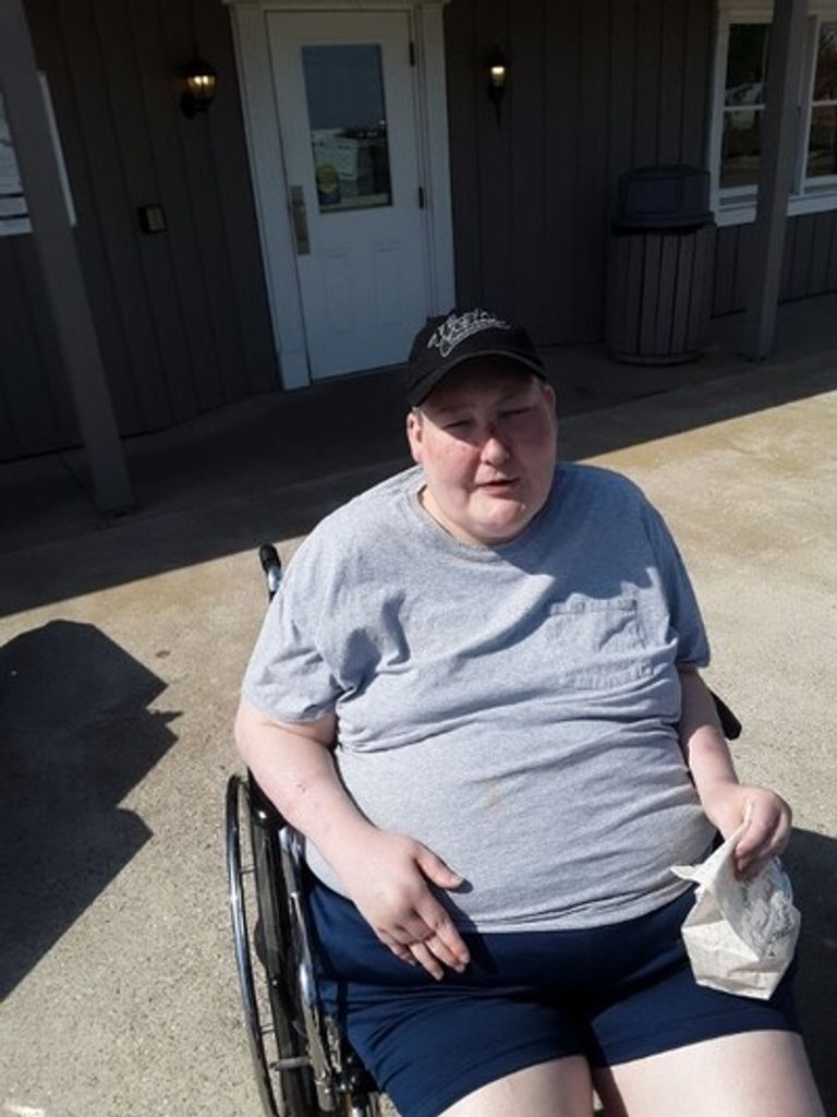 Zeb Mckay Smith Profile Photo