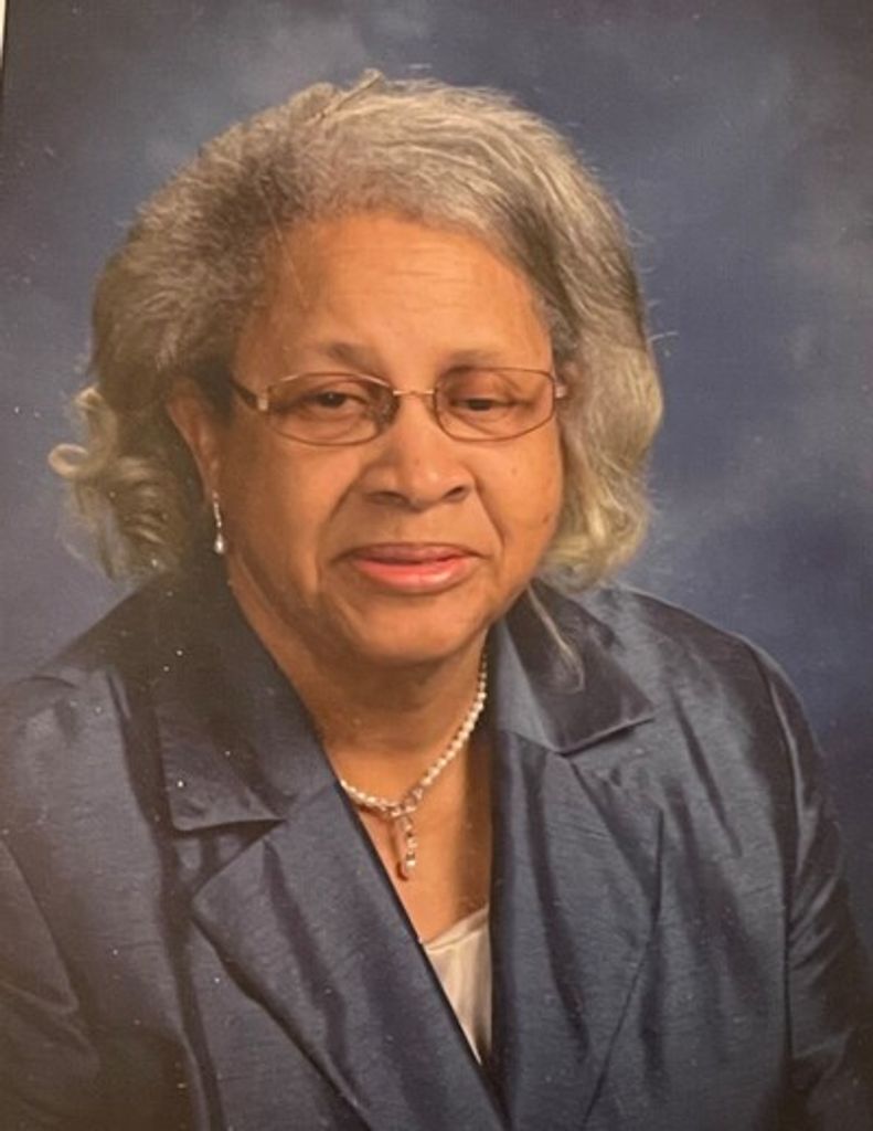 Ruth Casnave Profile Photo