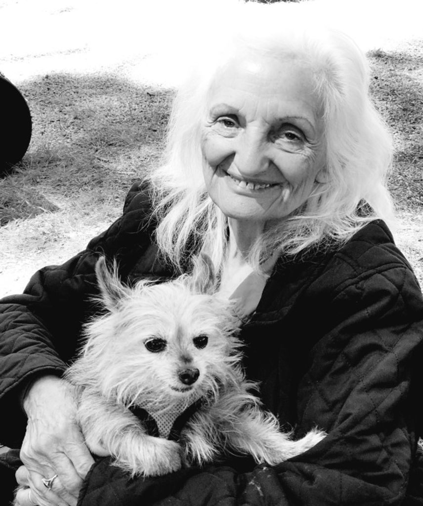 Verna Marie (Howerton)  Molenda