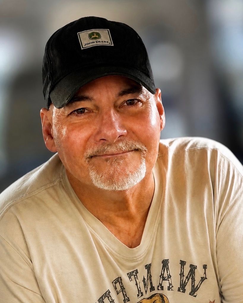Robert Paul Deliddo Profile Photo