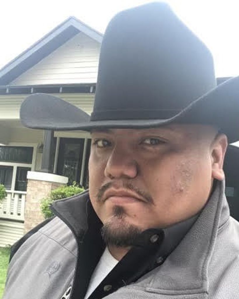 Lionel Jimenez, 35 Profile Photo