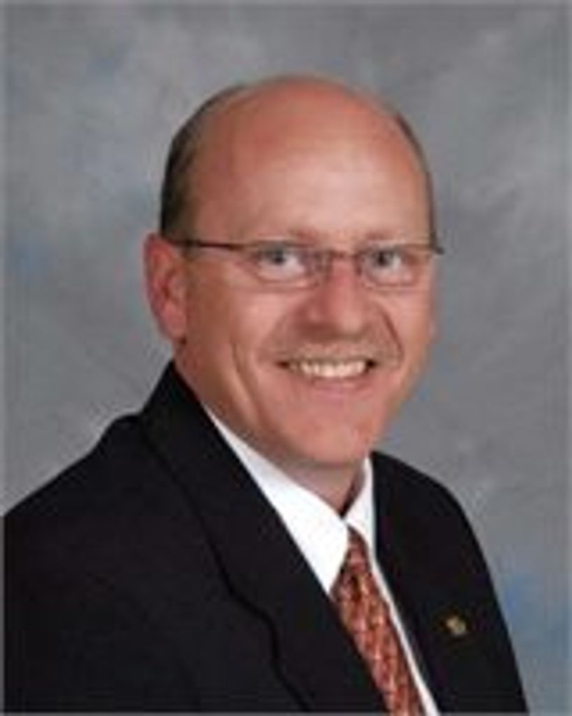Robert "Robbie" David Mcmahon