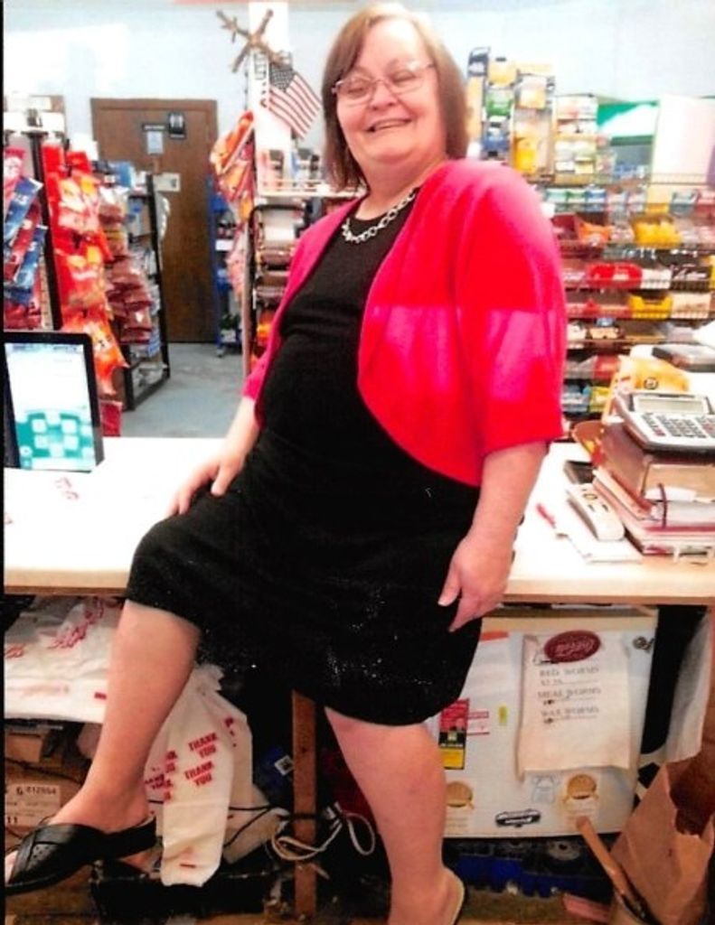 Lynda Sue Dobbs Profile Photo