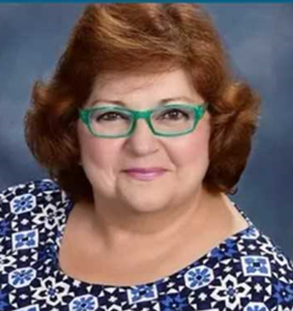 Eileen M Muoio