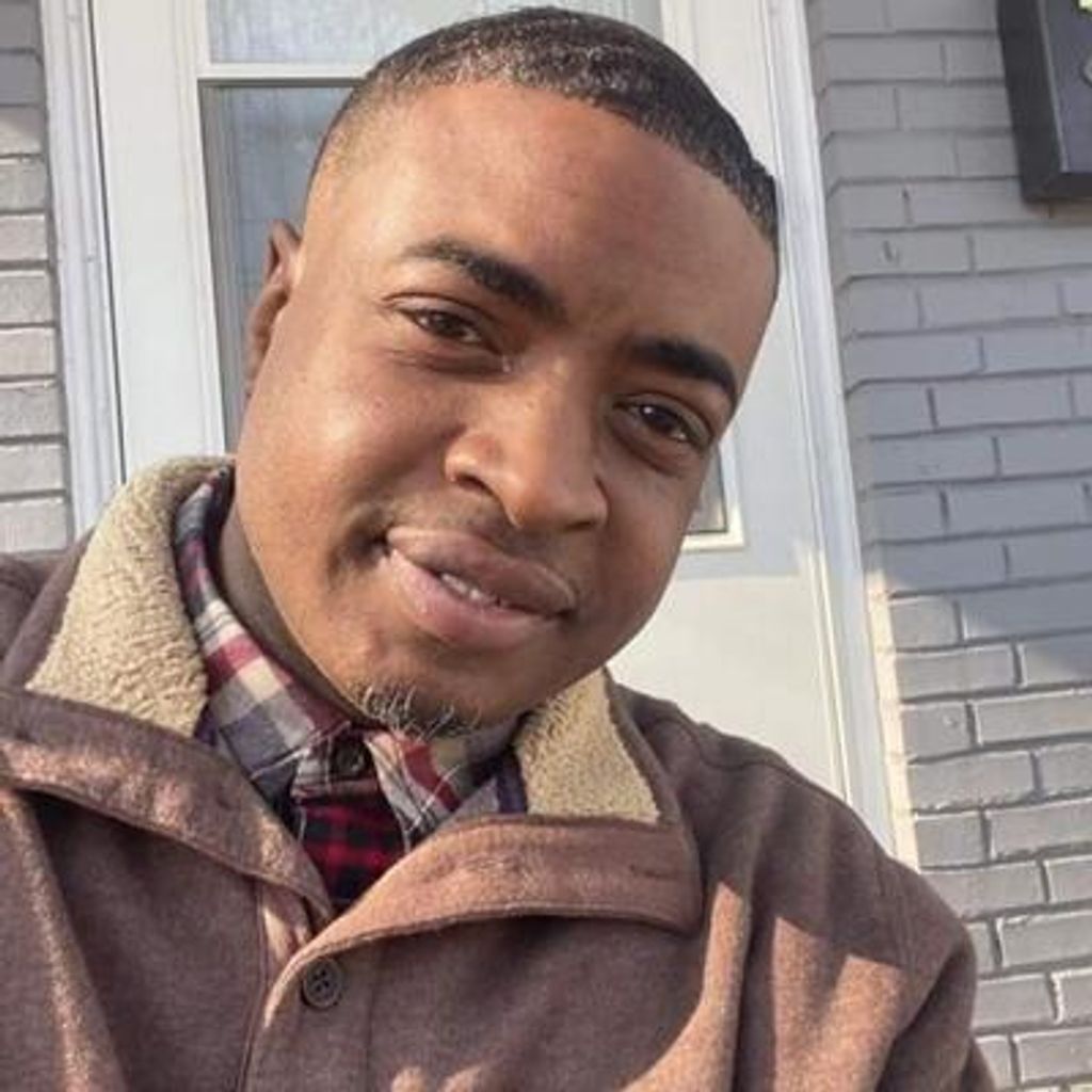 Mr. Adrian Ontwiaun Benton Profile Photo