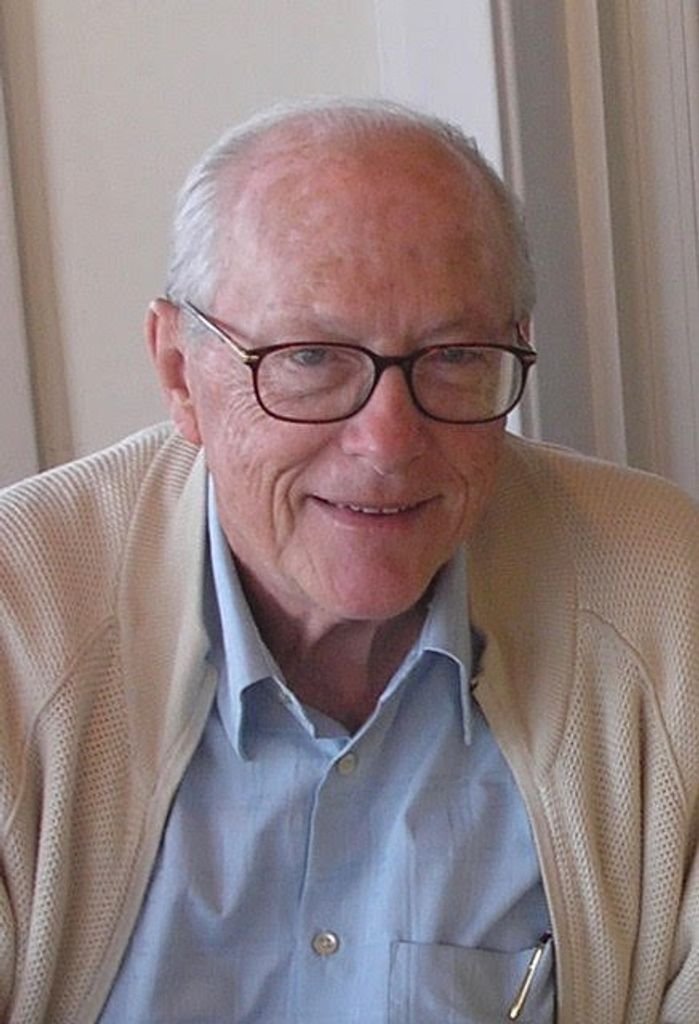 Dr. Leo Richard Green