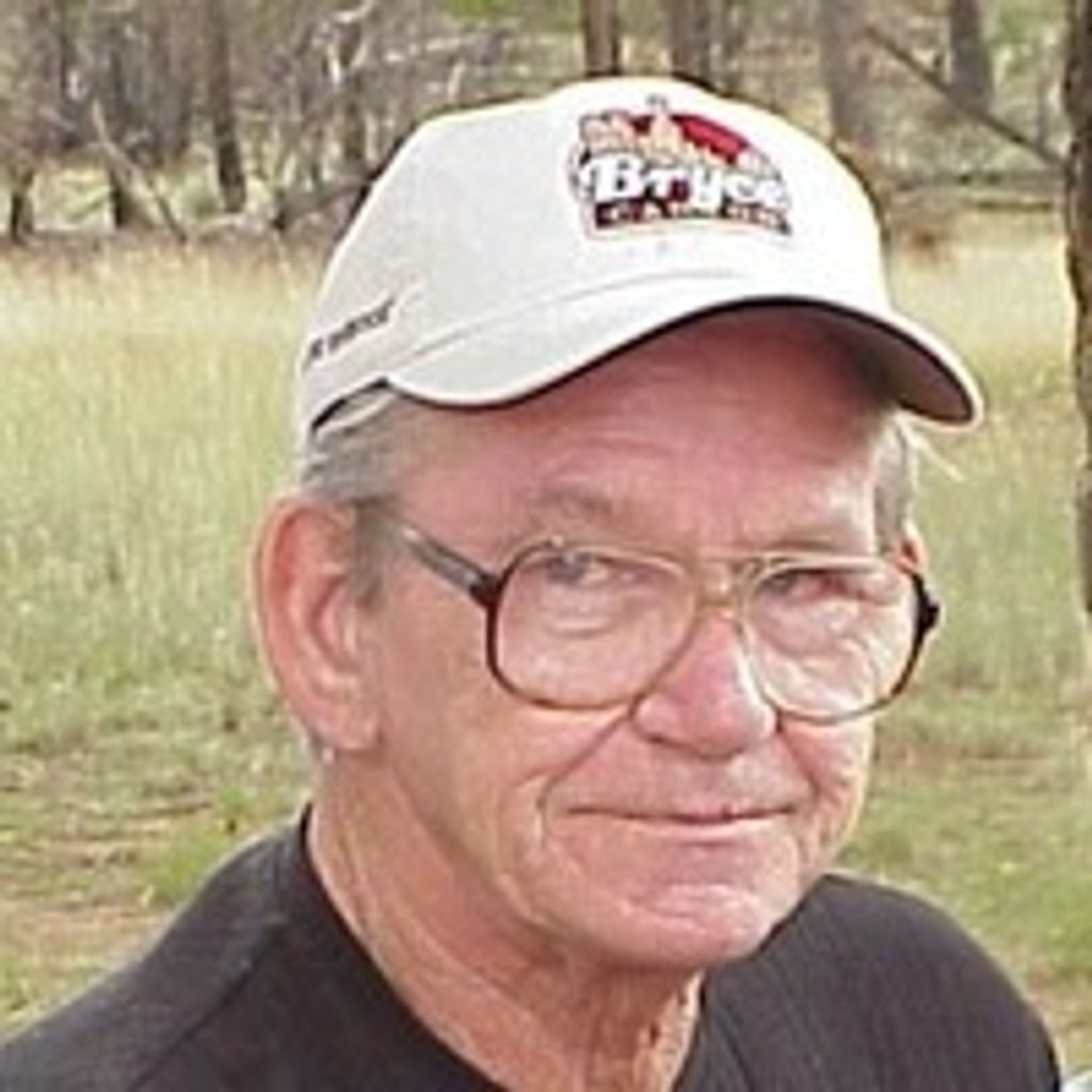 Robert D Winters