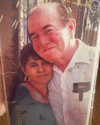 Arturo Ruiz's obituary image