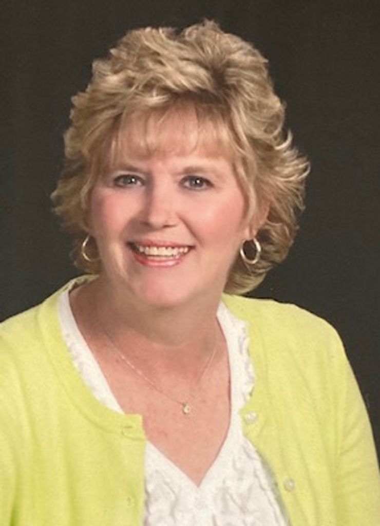 Lori E. Carcia Profile Photo