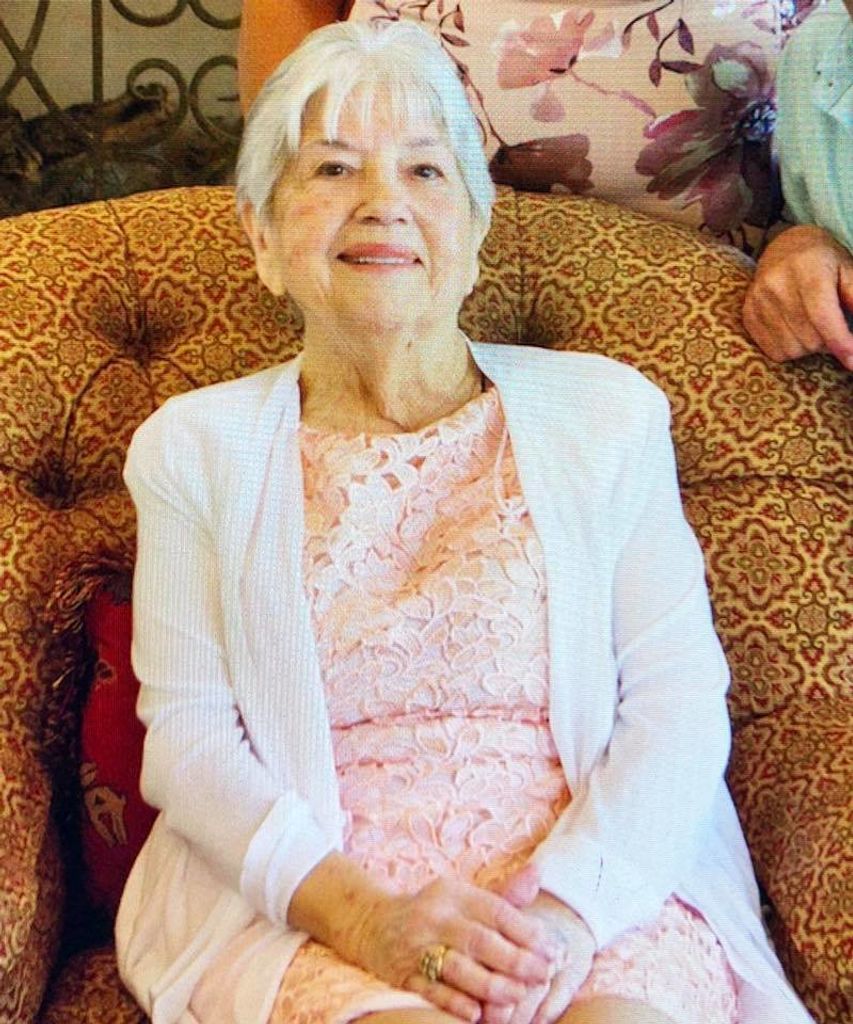 Cornelia T Reth