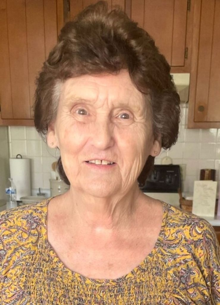 Carolyn Sue (Shriver)  Davis Profile Photo