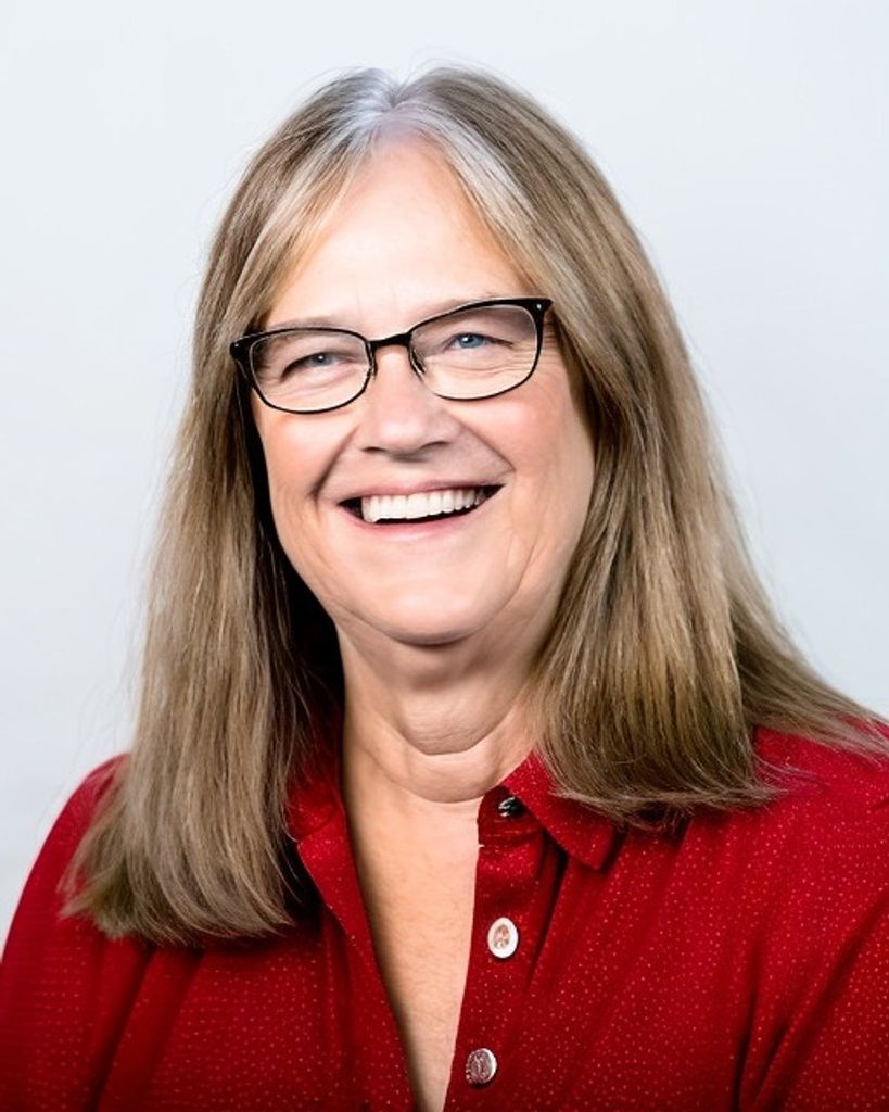 Sandra Stucker-Hoffman