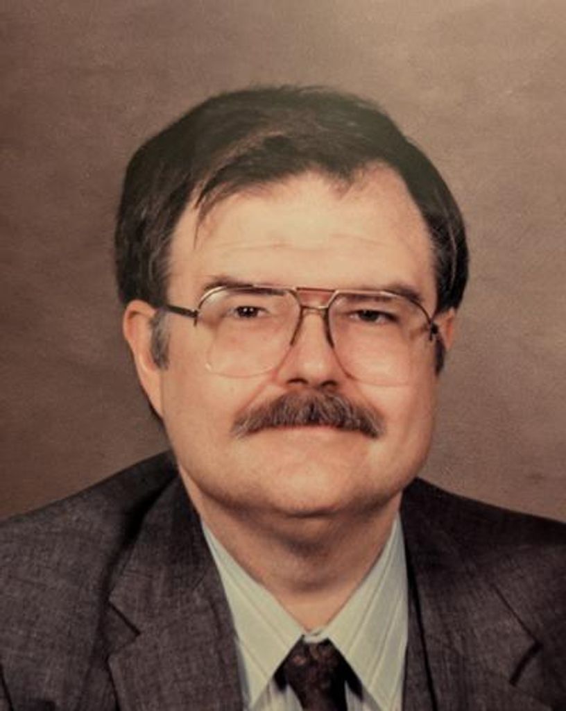 Robert L. Tucker Profile Photo