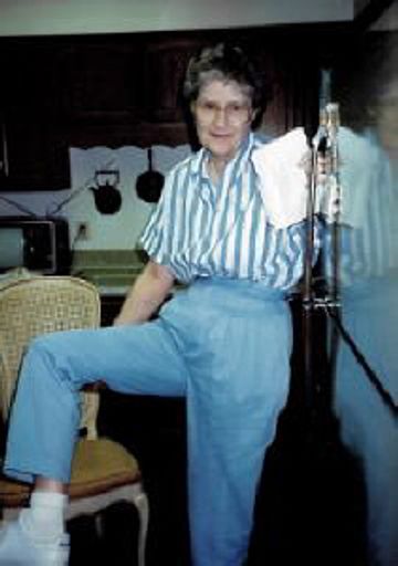 Barbara Paul photo gallery thumbnail 19 of 71