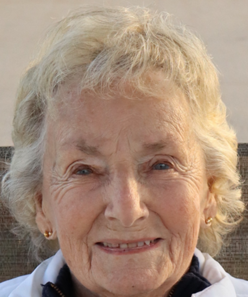 Dorothy M Degenhardt