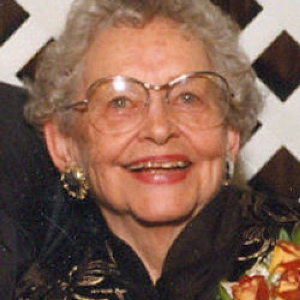 Mary Lynn  Baer