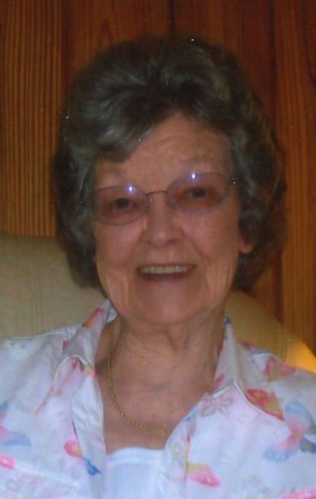 Evelyn Lee (Solomon)  Cole