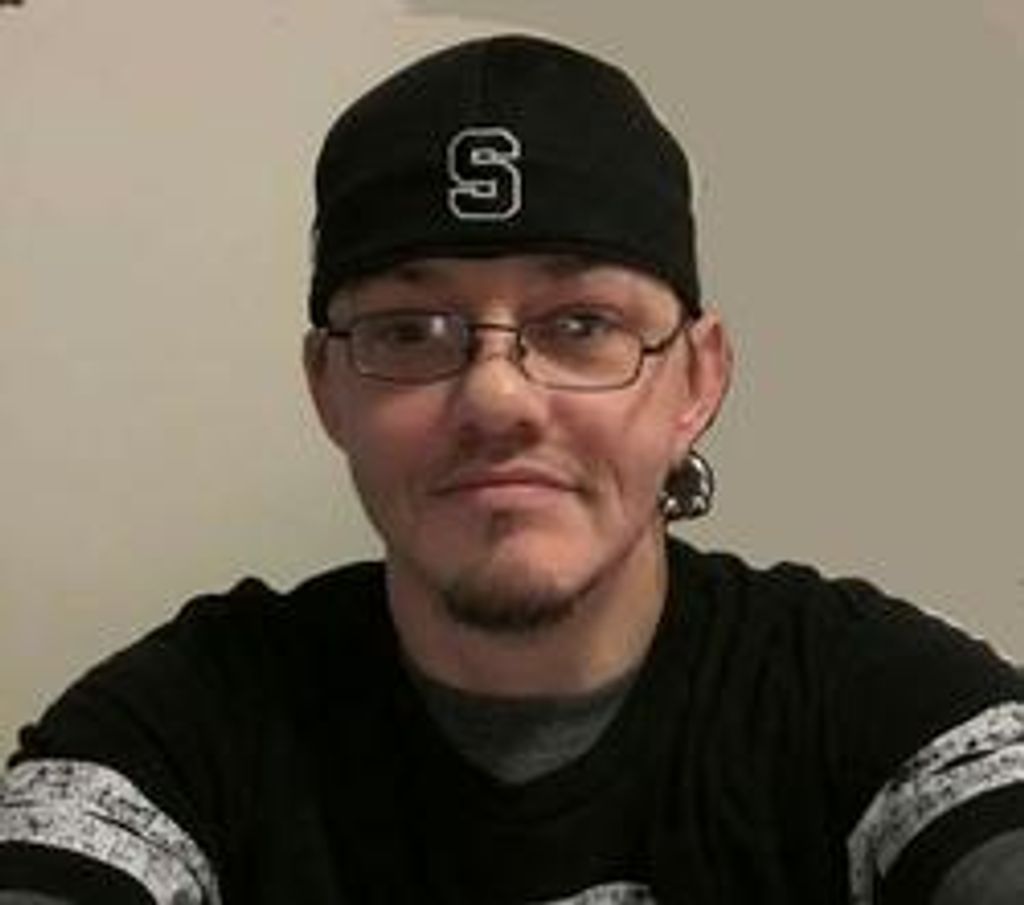Christopher Wallace Profile Photo