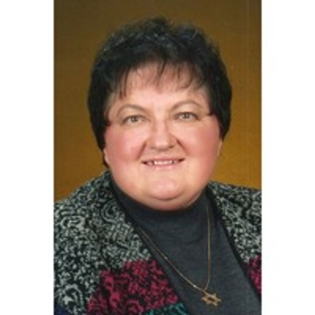 Anna Lois Russell Profile Photo