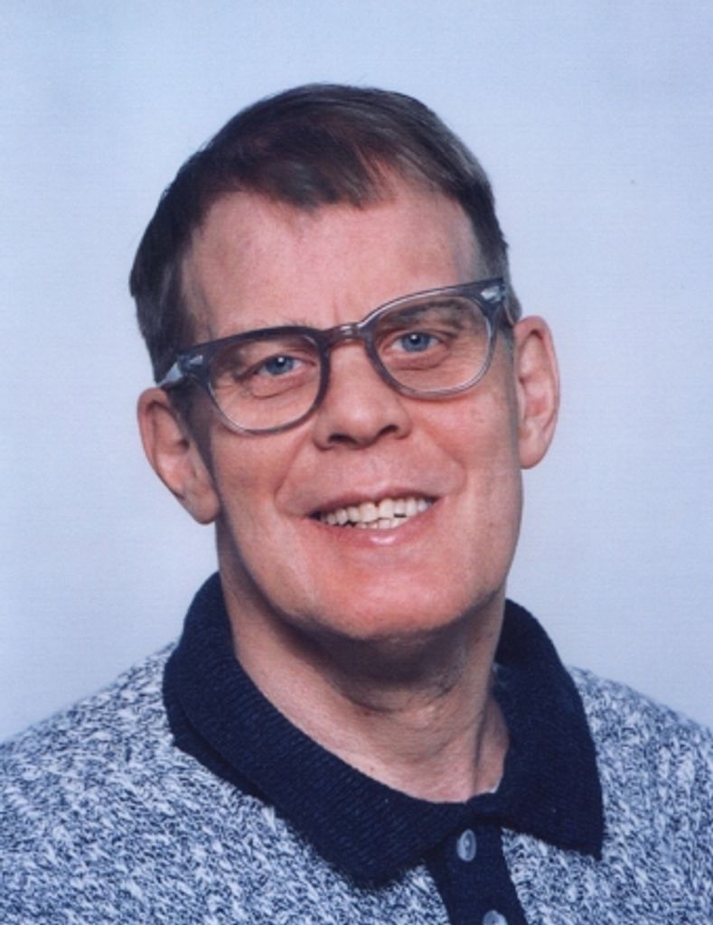 Joel Martin Henrichs Profile Photo