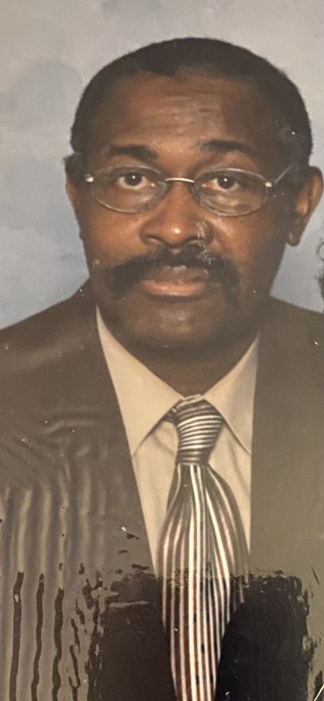 Mr. Robert Heyward Profile Photo