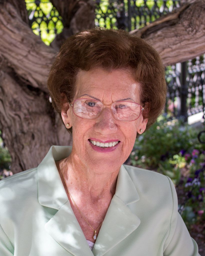 Mabel Engnia Larsen Hansen