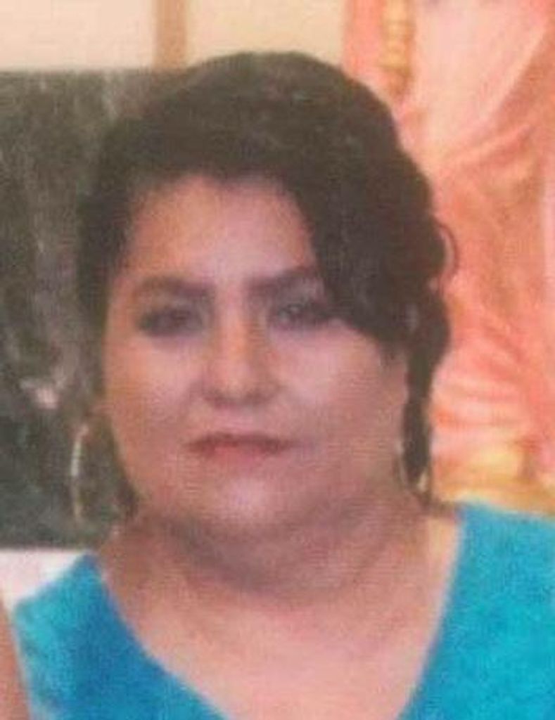 Alejandra Sanchez De Velasquez