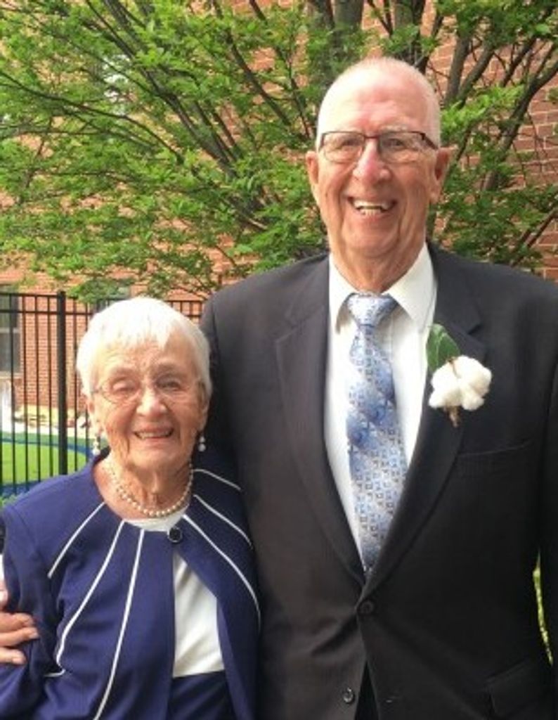 Charles "Chuck" & Marilyn Carlson