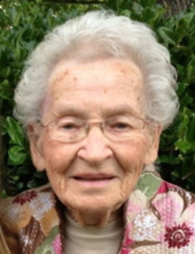 Edna Earle Arnold