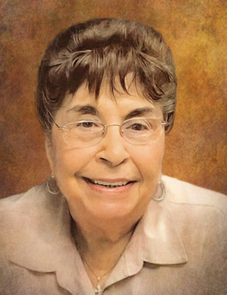 Carmella Kupfer