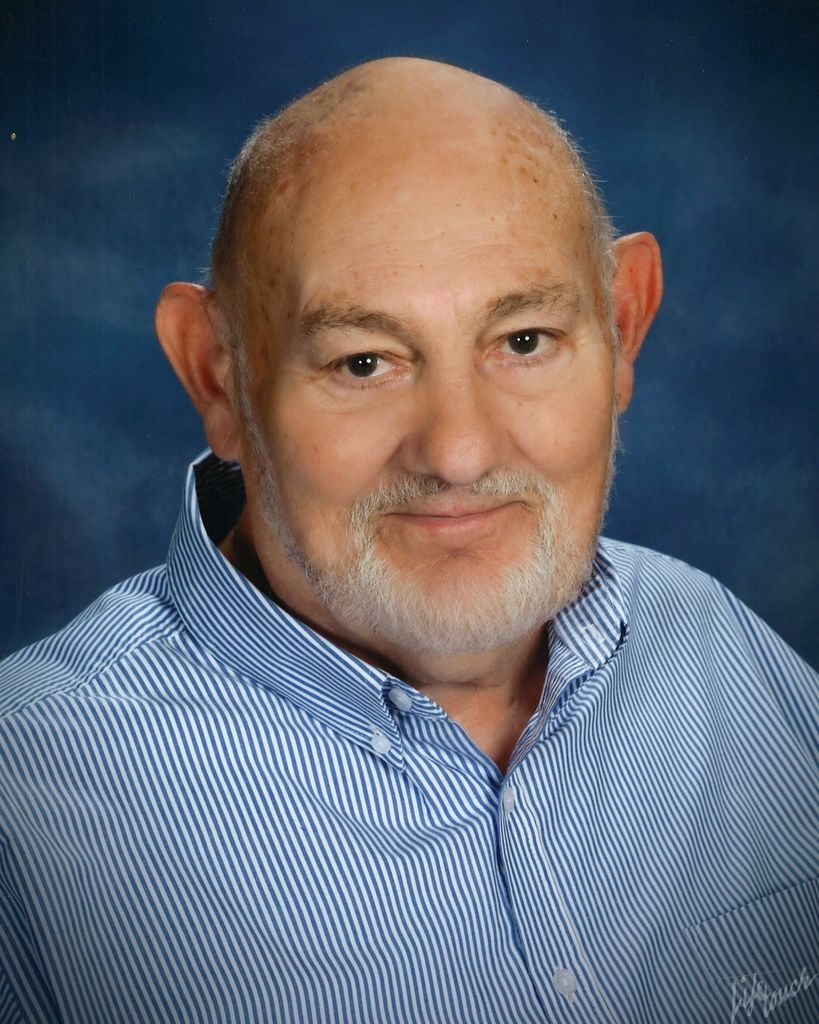 Frank Macek