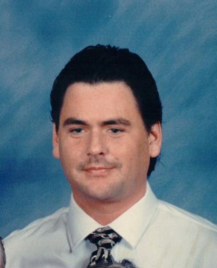 Sean Salmonsen Profile Photo