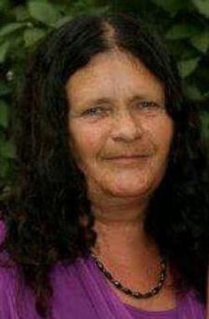 Katherine "Kathy" Ann Lindteigen