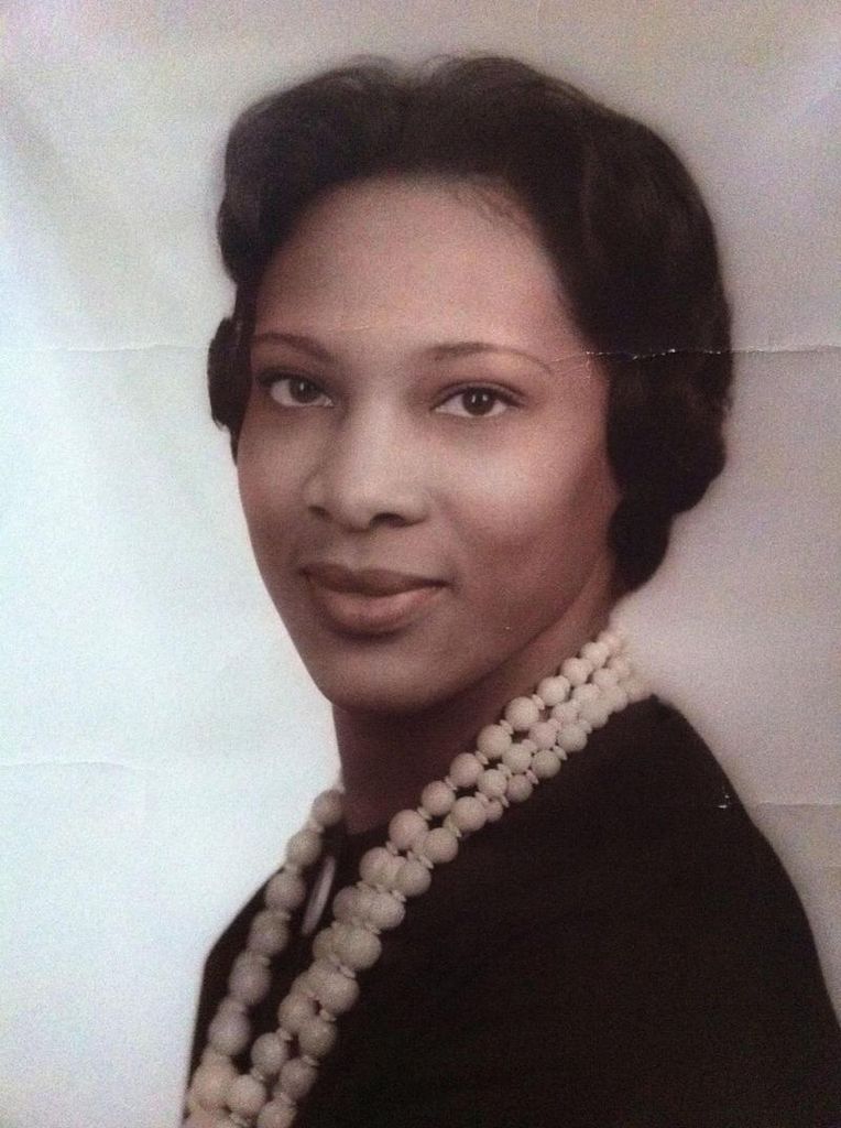 Mrs. Aundria Hortense Merriweather-Gaynor Profile Photo