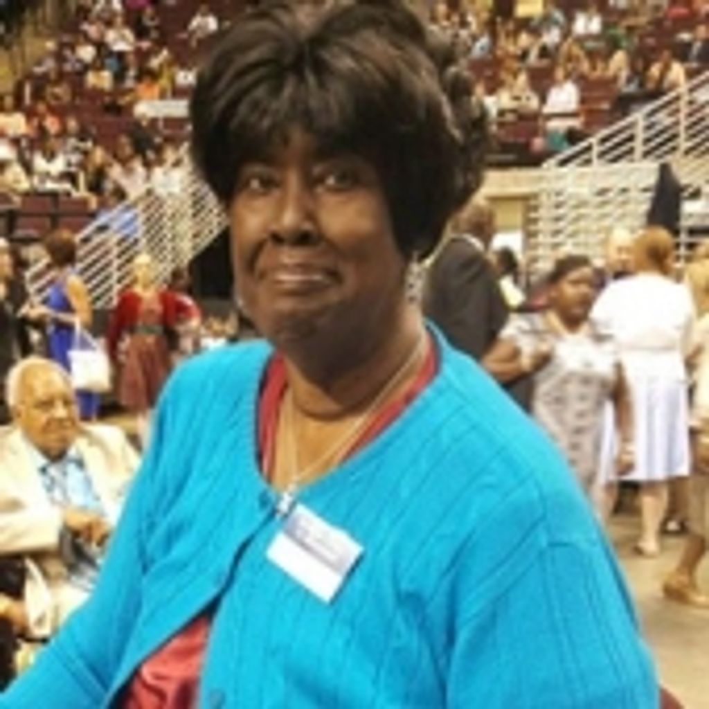 Annie Tee Ms. Williams