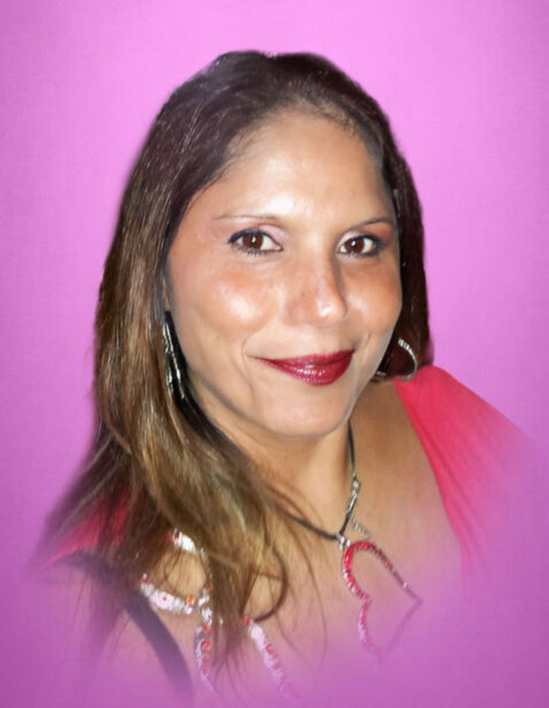 Gloria Alicia Jones Profile Photo
