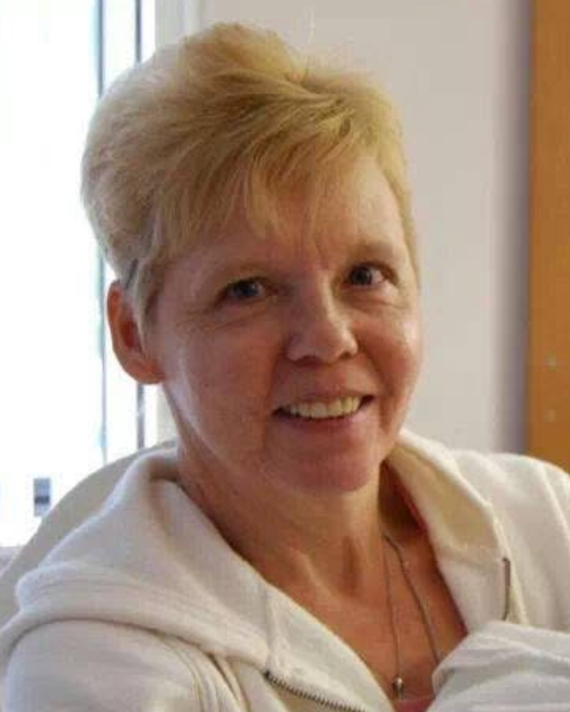 Sara L. (Paswell) Fernandez Profile Photo