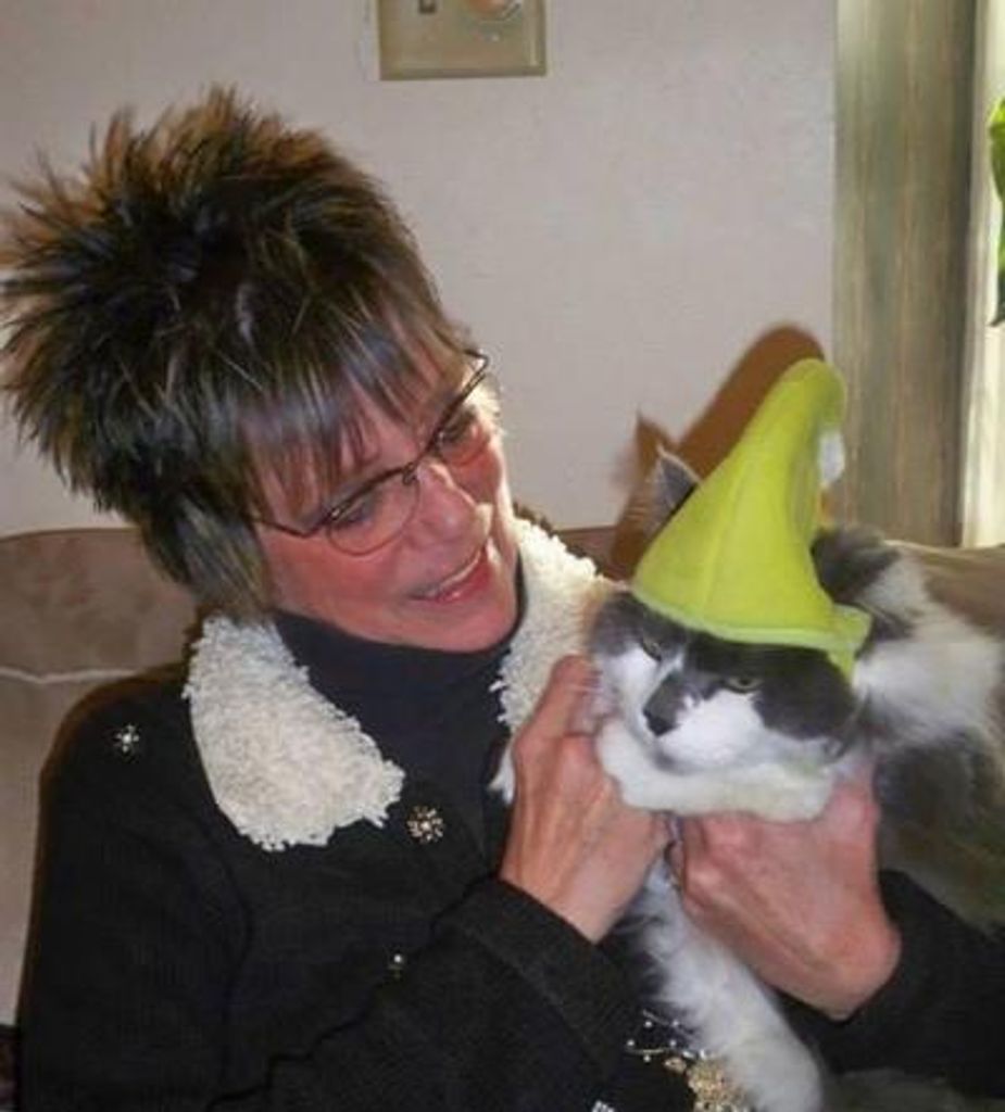 Becky Jo Pierce Profile Photo