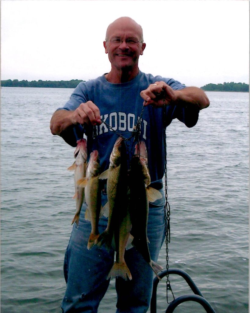 Gary J Kuiper