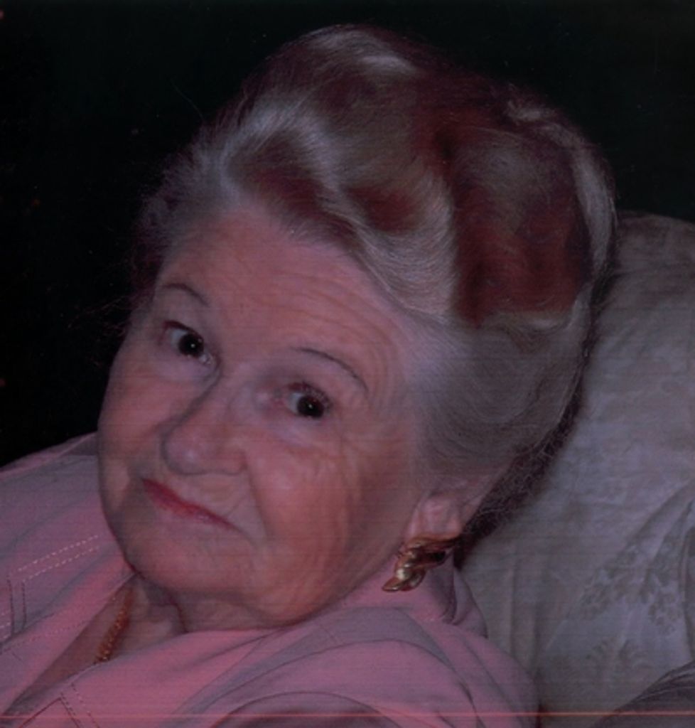 Simone Marie Eugenie Bietry Barker Profile Photo