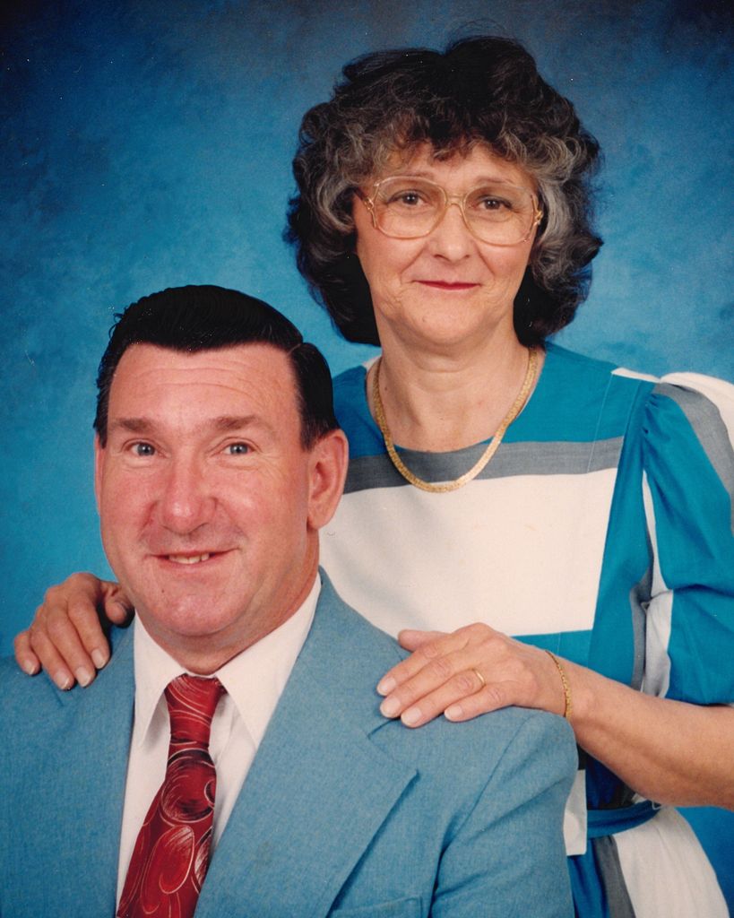 Della and Arnold French Profile Photo