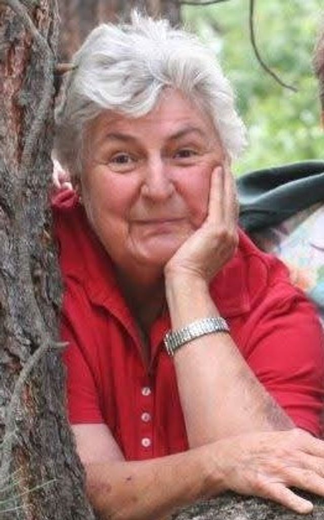 Adena Ray Profile Photo