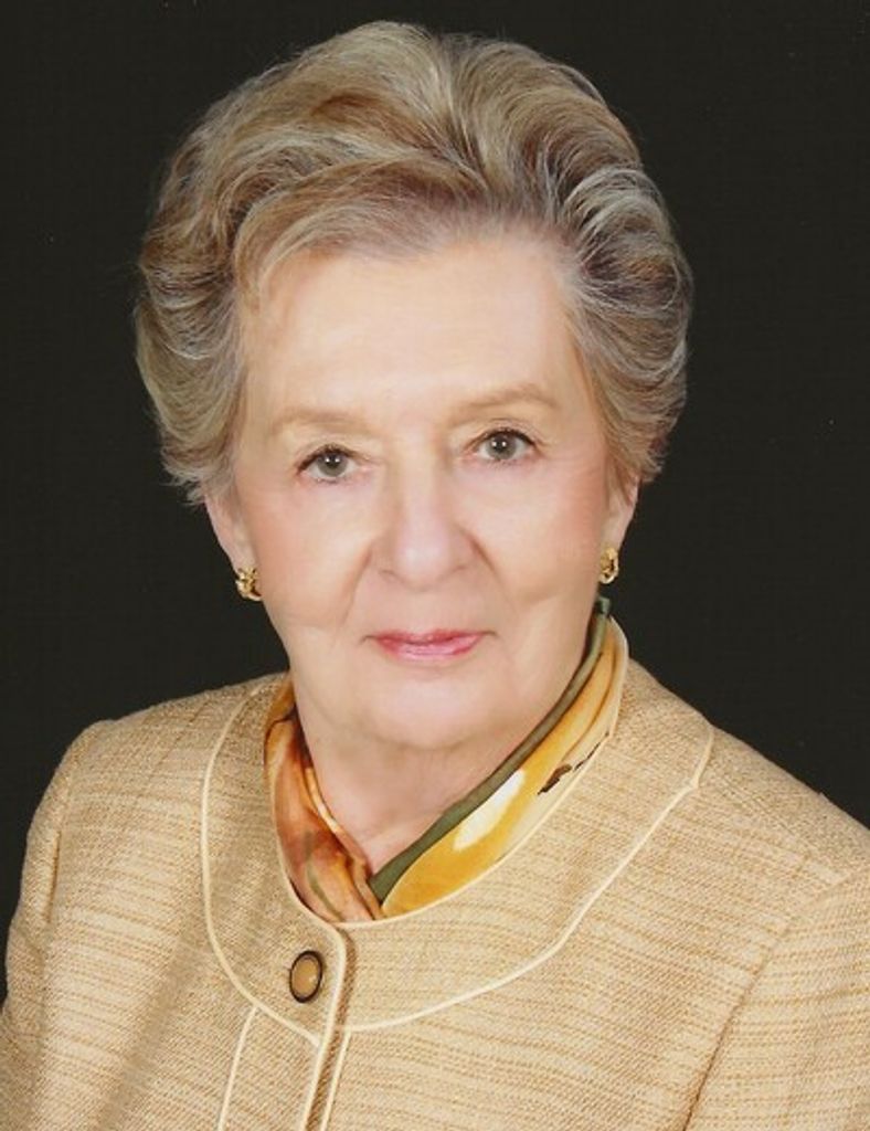 Christine Lottie Sheehan Profile Photo