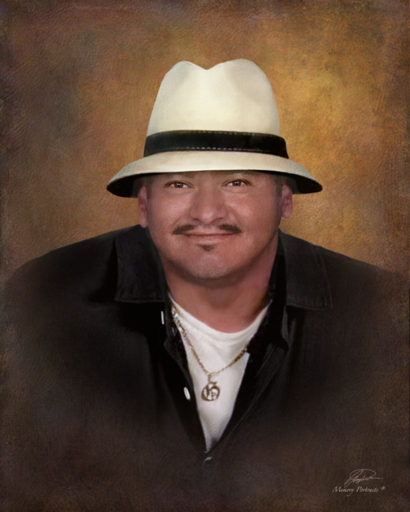 Robert Guevara Profile Photo