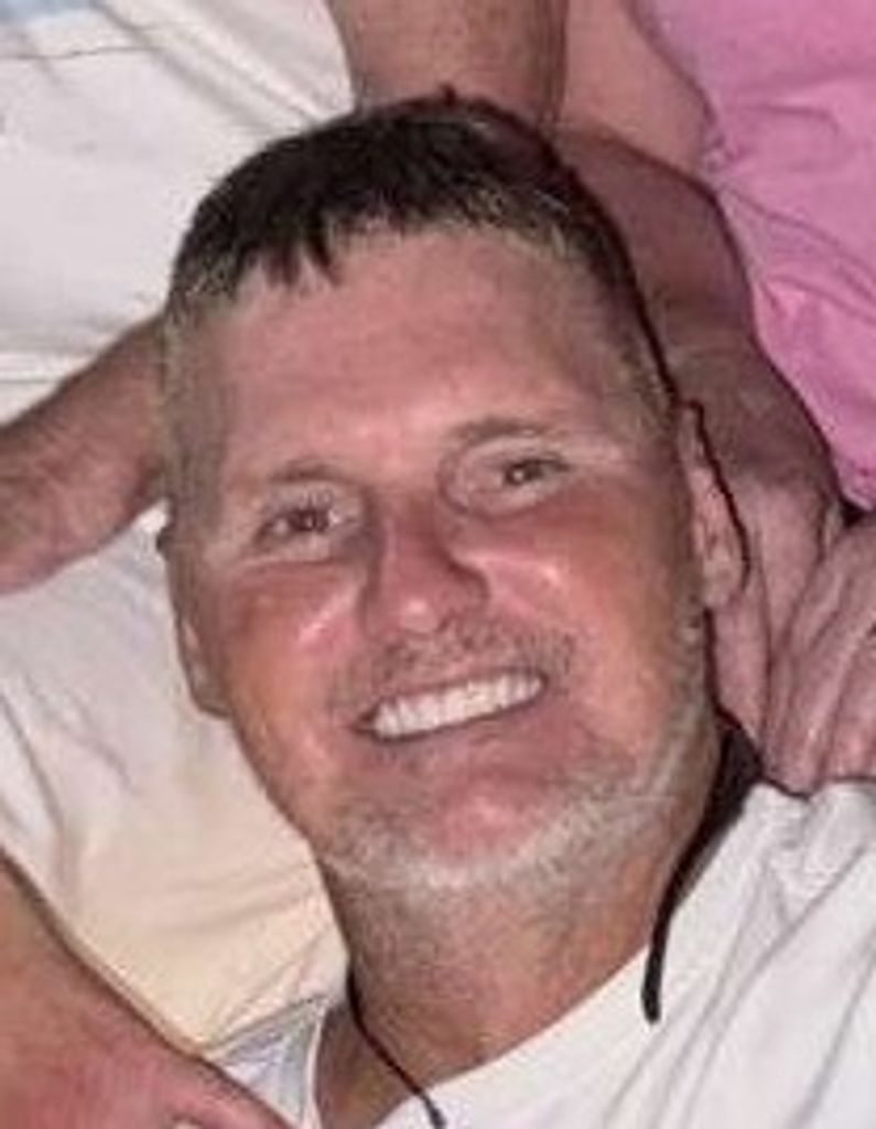 Aaron Tinney Profile Photo