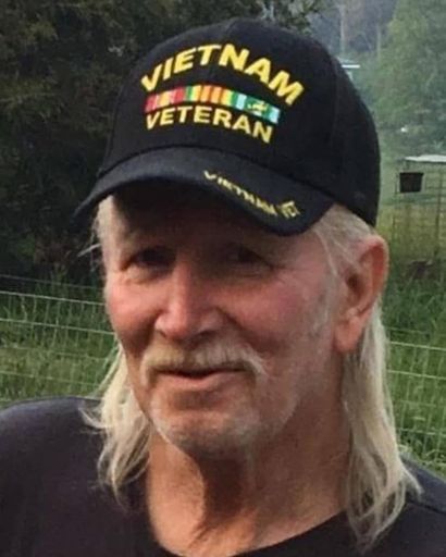 Cecil Douglas Grooms's obituary image