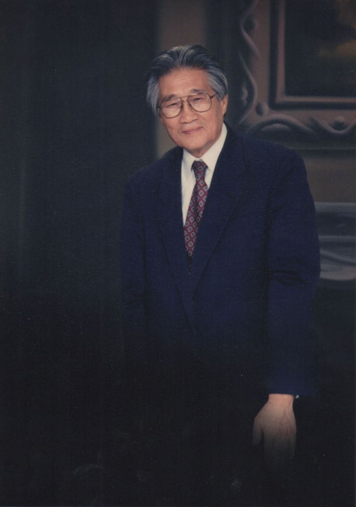 Young Bong Yoon