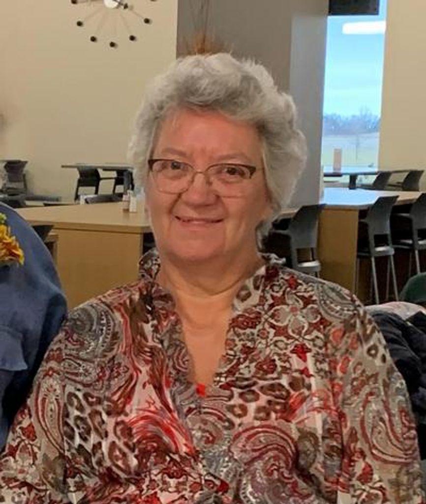 Carolyn Bru Profile Photo