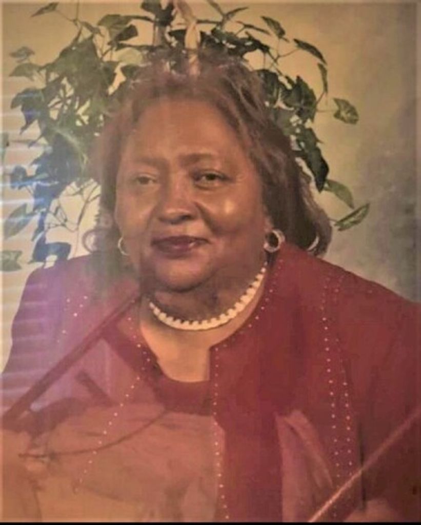 Ms. Rosie Ravizee Profile Photo