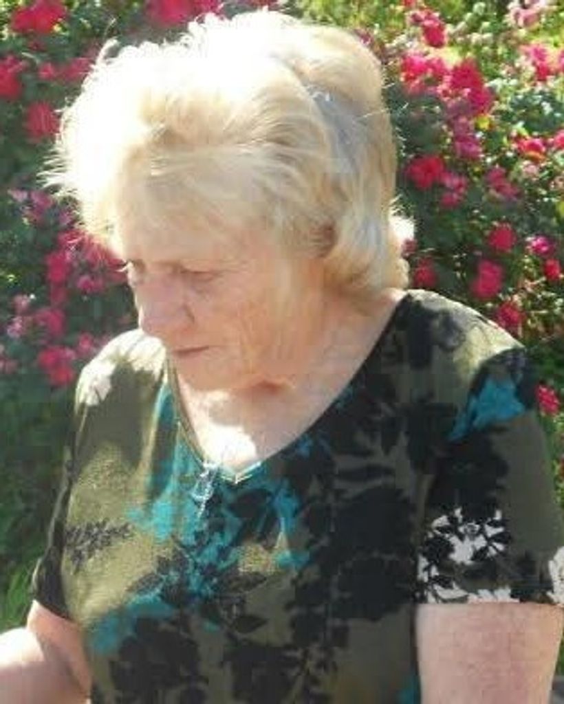 Patricia Louise Davis Hitt